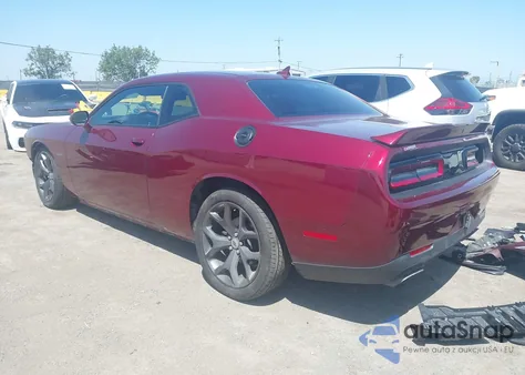 2019 Dodge Challenger R/T z USA, uszkodzony, nr VIN 2C3CDZBT2KH751102